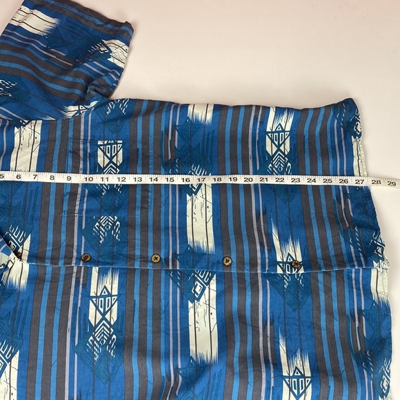 Island Republic 100% Silk Blue Aztec Print Button Up size M - Picture 8 of 8